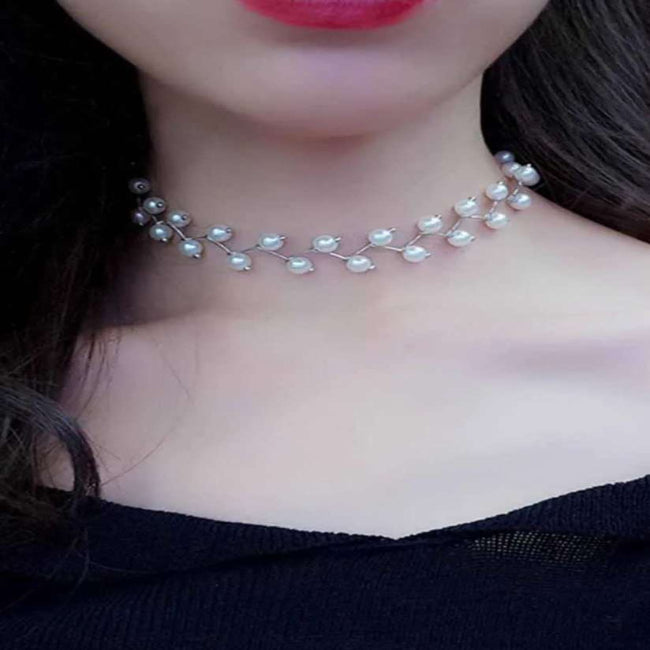 Royal Gold-Plated Necklace Set with Kundan & Pearl Detailing