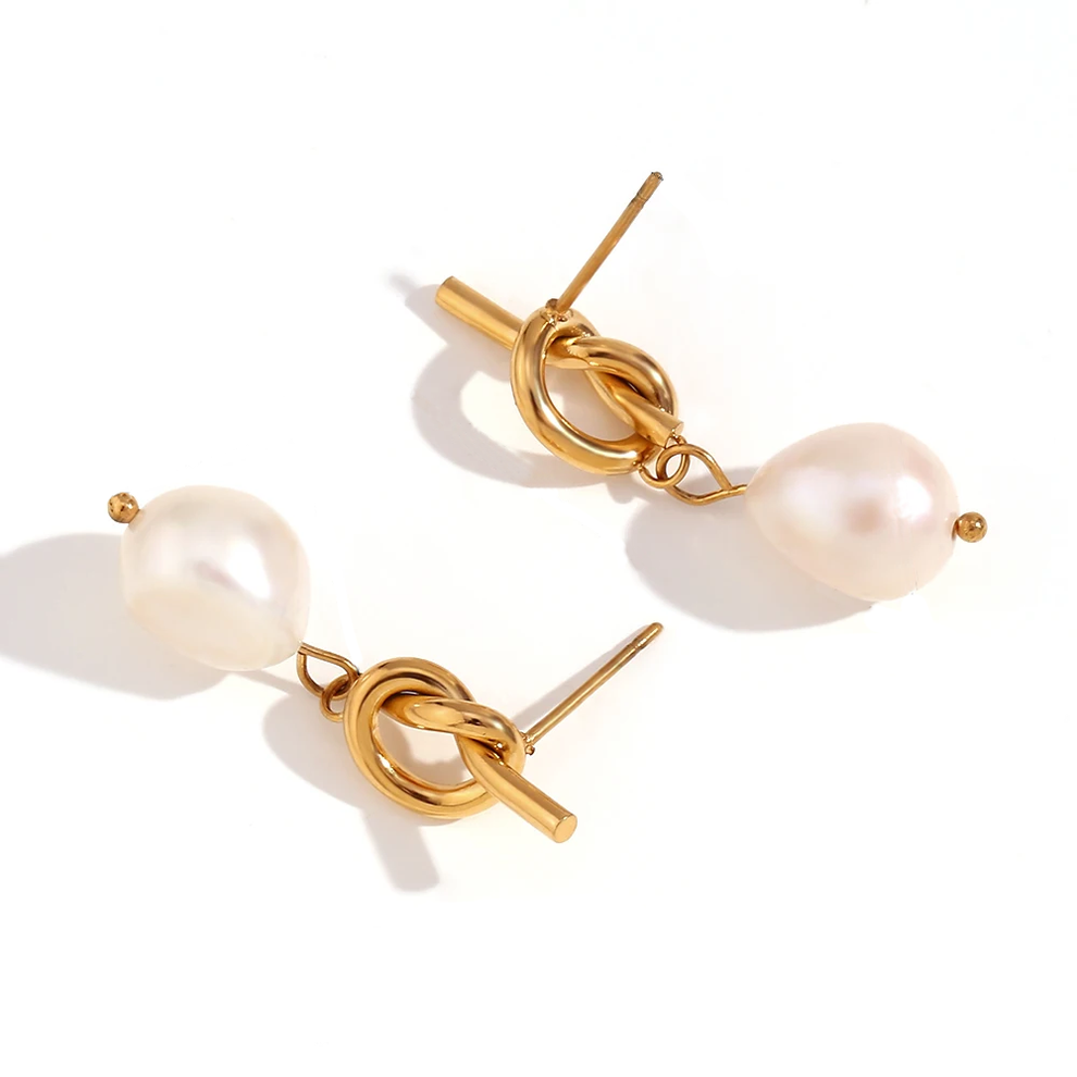 Gold Knot with Pearl Earrings