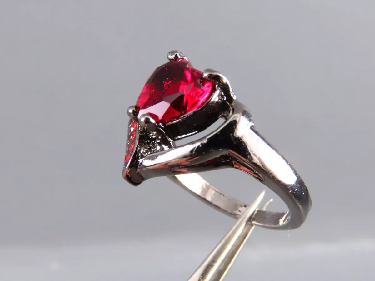 Red Heart Ring
