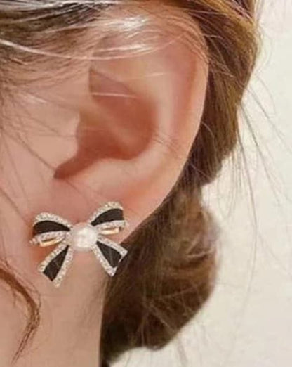 Elegant Bow Stud Earring